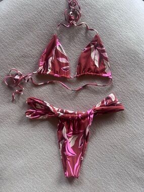NWOT Stone Cold Fox Tropez top & Bijou bottoms set size M